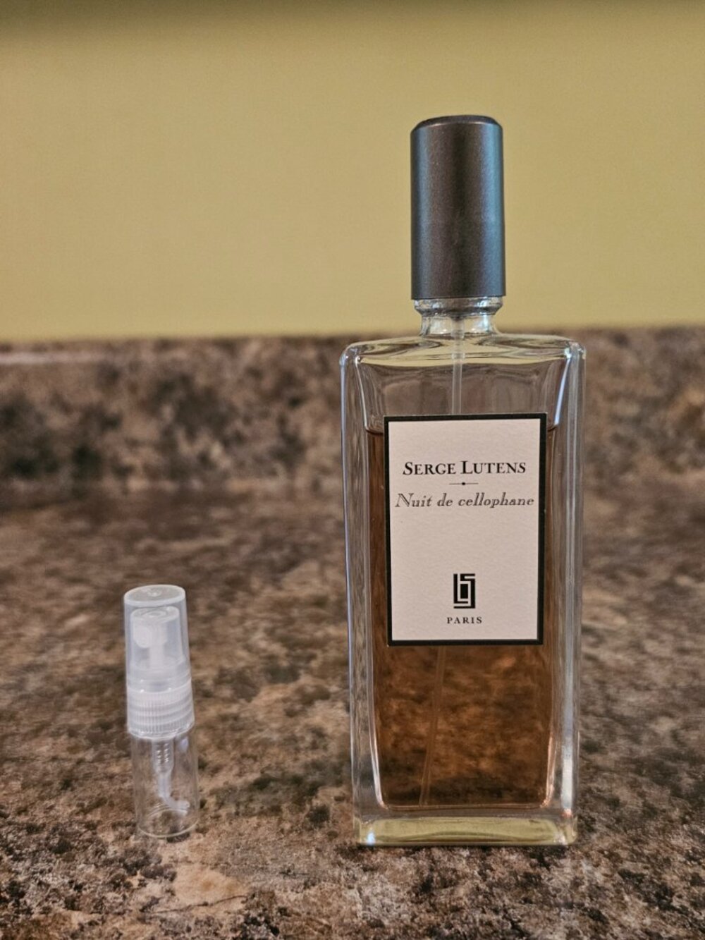 2 ML Sample NUIT DE CELLOPHANE by Serge Lutens Perfume EDP Vintage Original
